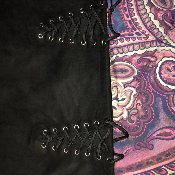 Lace up skirt - Picture 3 of 6